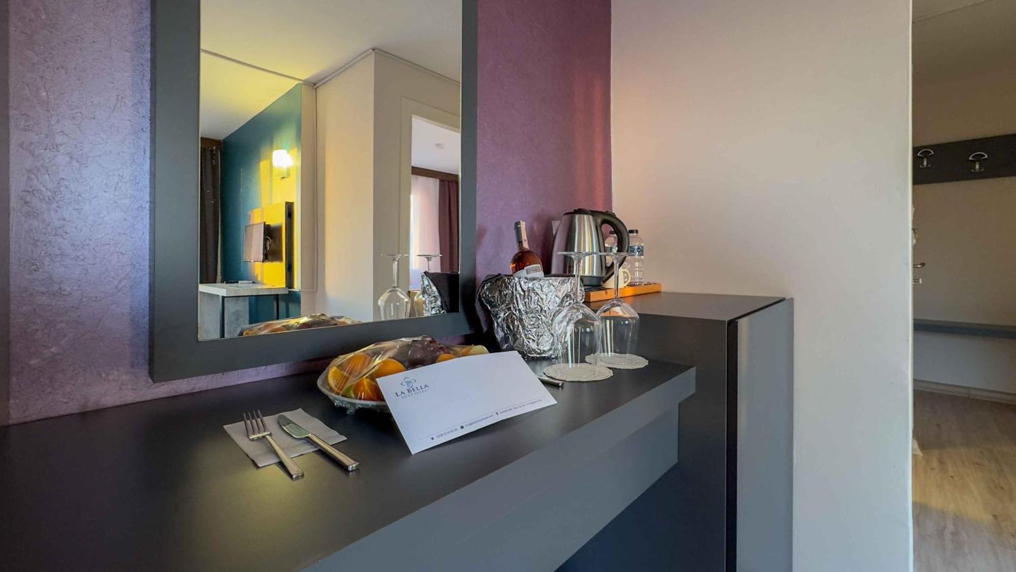 La Bella Suit Otel Kusadası Eksteriør billede