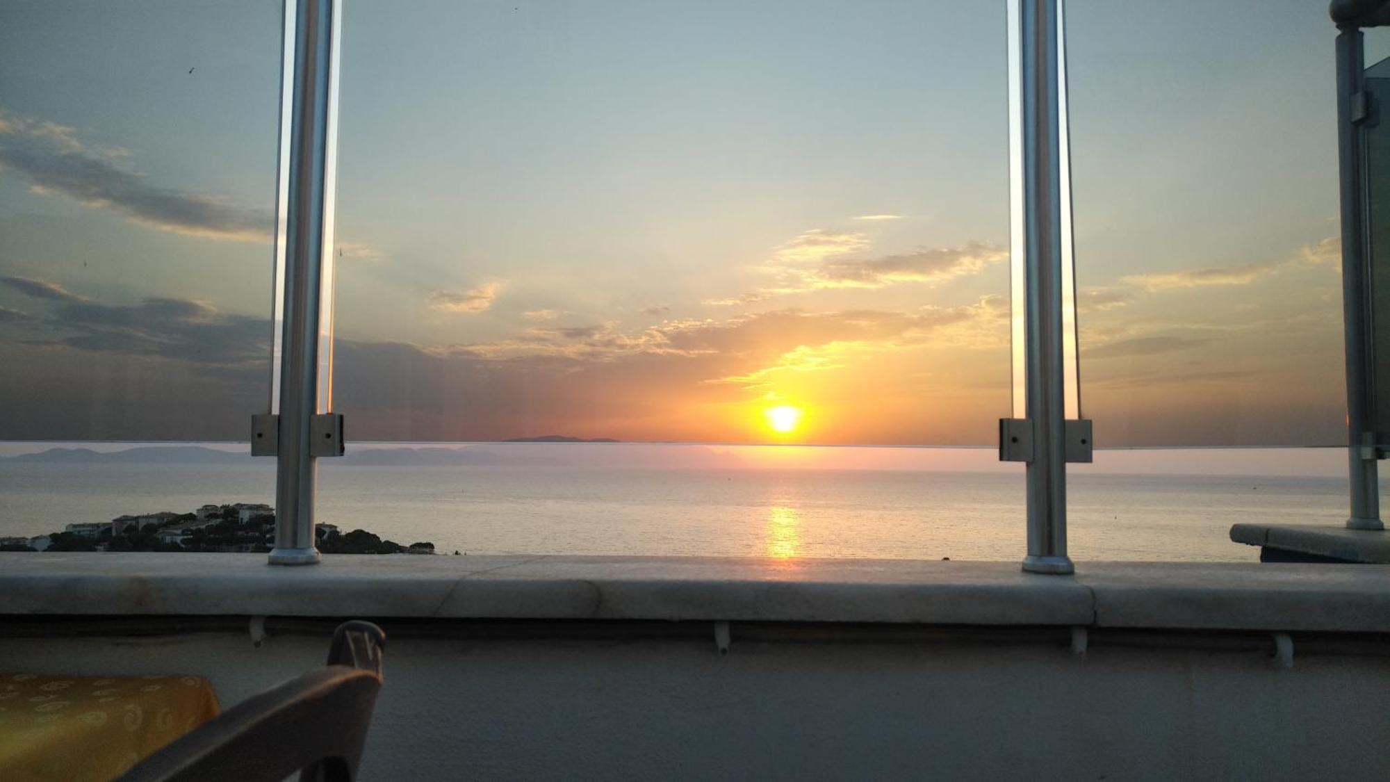 La Bella Suit Otel Kusadası Eksteriør billede